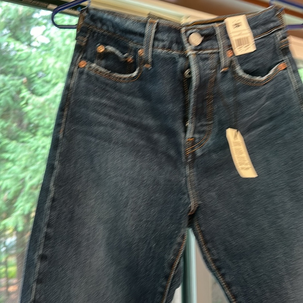 Levi wedgie fit jeans